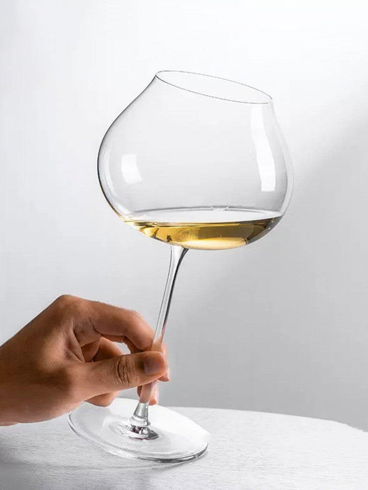 Crystal Glass Goblet For Elegant Beverage Serving