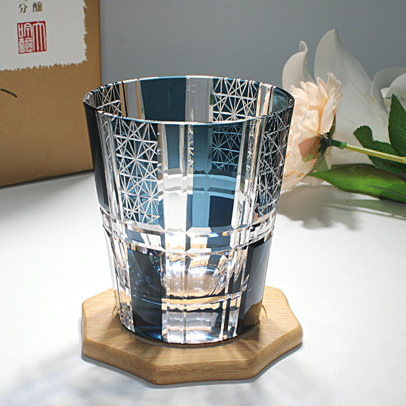 Elegant Crystal Glass Beverage Tumbler For Home Use